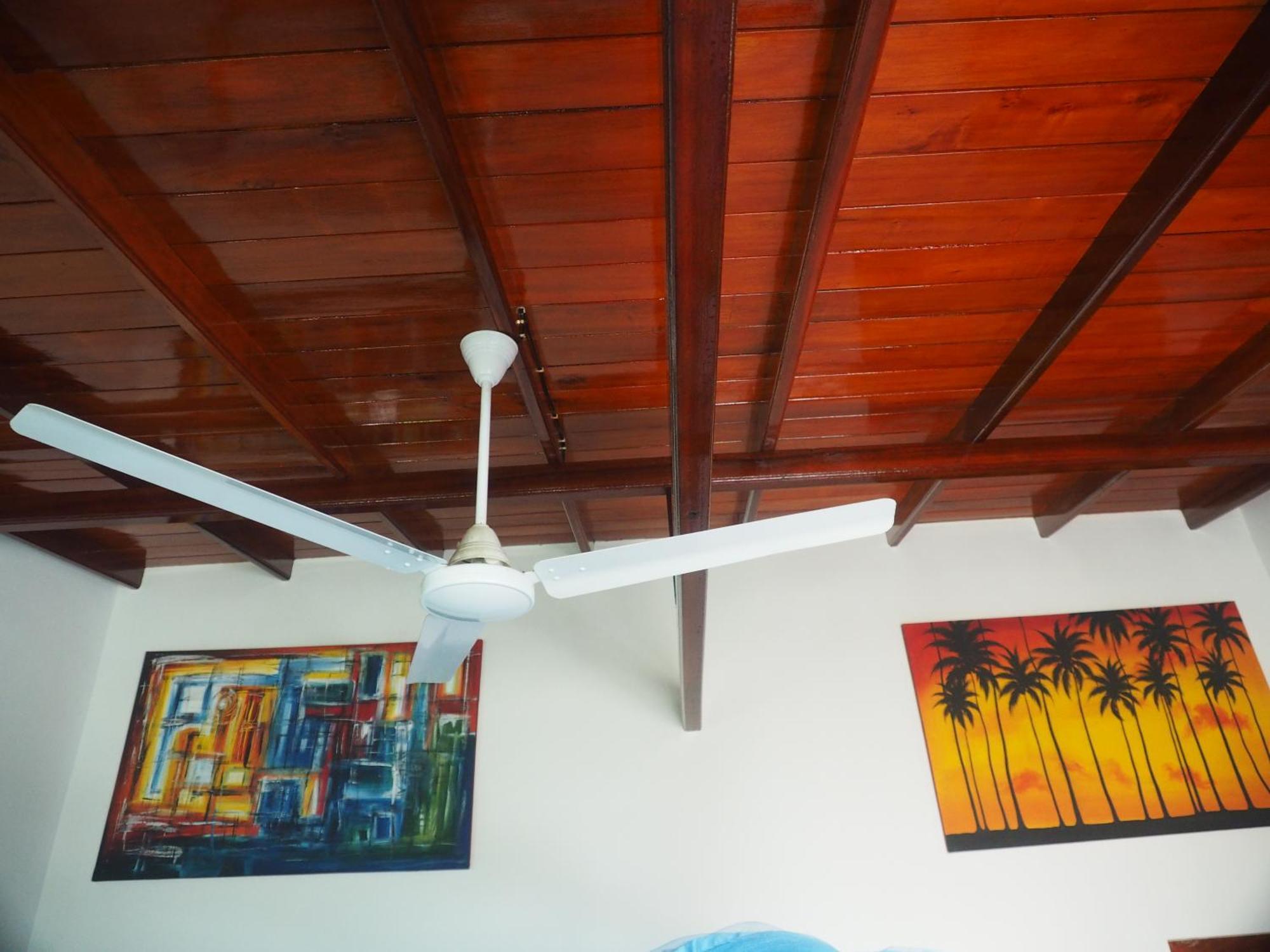 Main Reef Guest House Hikkaduwa Luaran gambar
